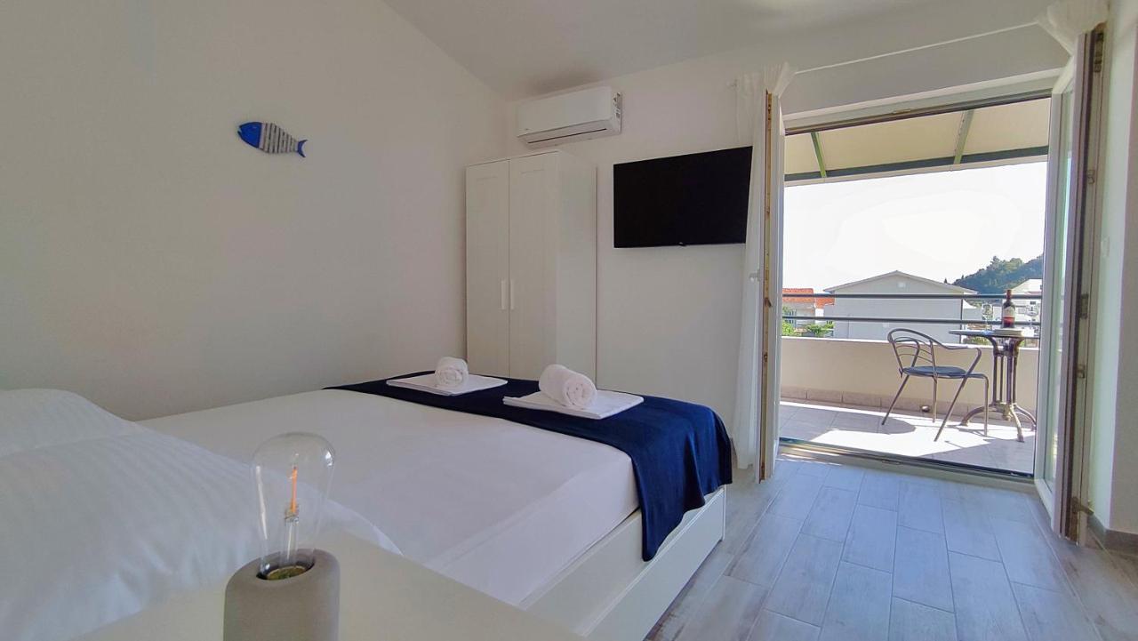 Apartmani Bodo Drvenik  Luaran gambar