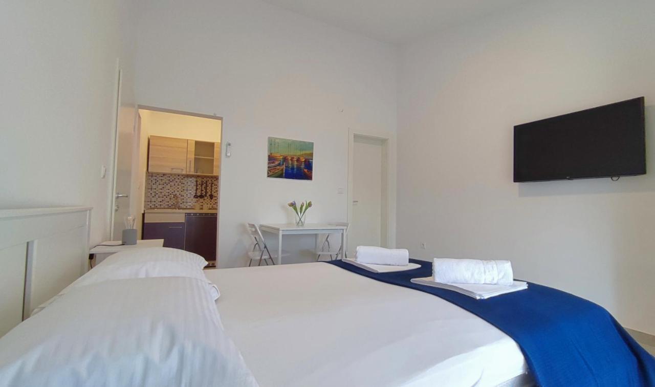 Apartmani Bodo Drvenik  Luaran gambar