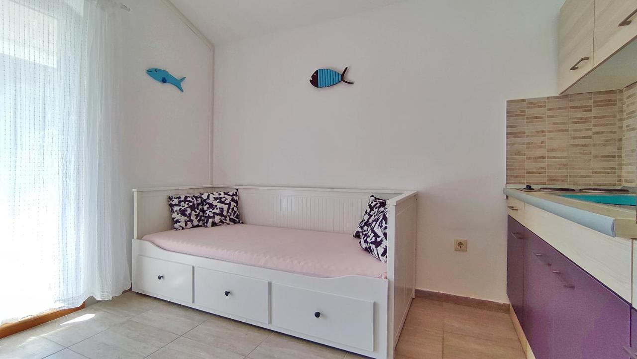 Apartmani Bodo Drvenik  Luaran gambar