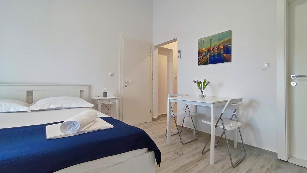 Apartmani Bodo Drvenik  Luaran gambar